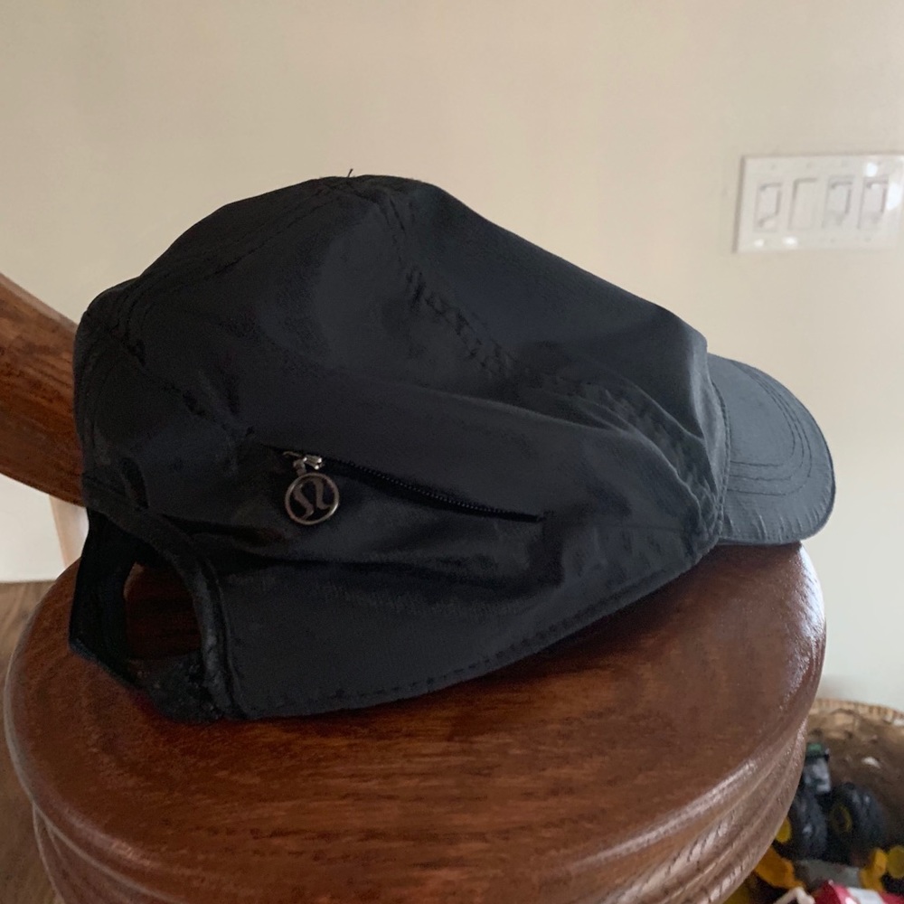 Lululemon cap